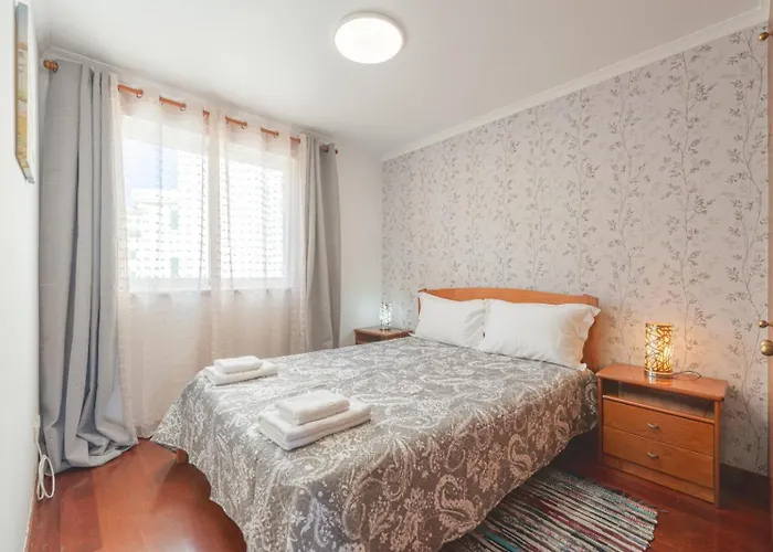 Bolina Ocean View 公寓 *